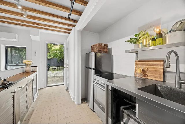 24 W 126TH Street, New York City, NY 10027