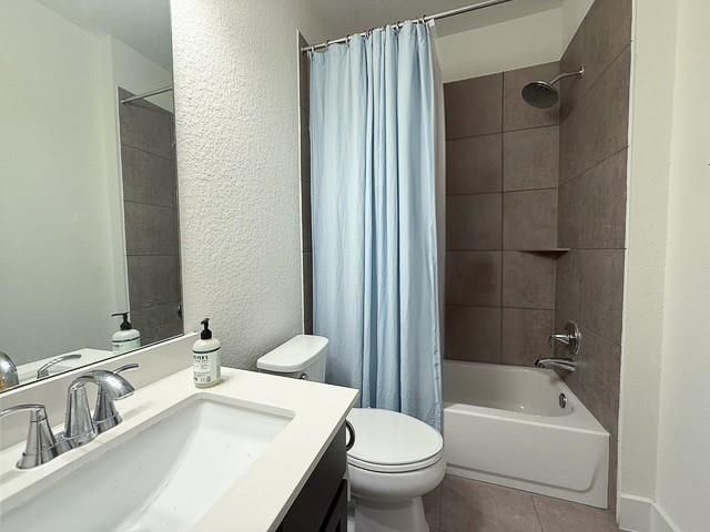 1805 Roseburg DR, Austin, TX 78754