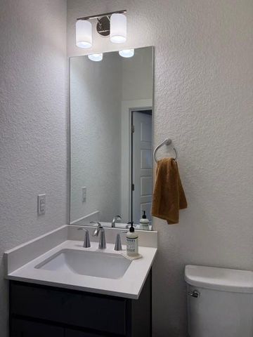 1805 Roseburg DR, Austin, TX 78754