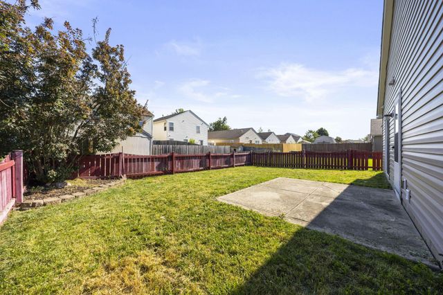 3926 Genteel Drive, Grove City, OH 43123