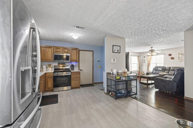 3926 Genteel Drive, Grove City, OH 43123