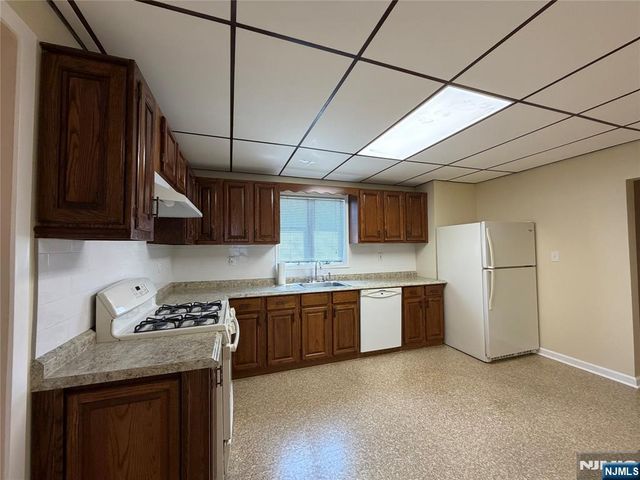 832 Paterson Avenue, East Rutherford, NJ 07073