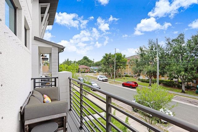 1210 25TH STREET N, St Petersburg, FL 33713