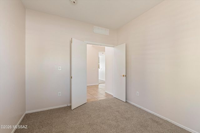 8277 W Zlacket Drive, Tucson, AZ 85757