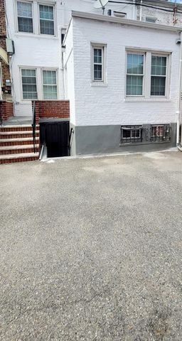 85-40 68th Avenue, Rego Park, NY 11374