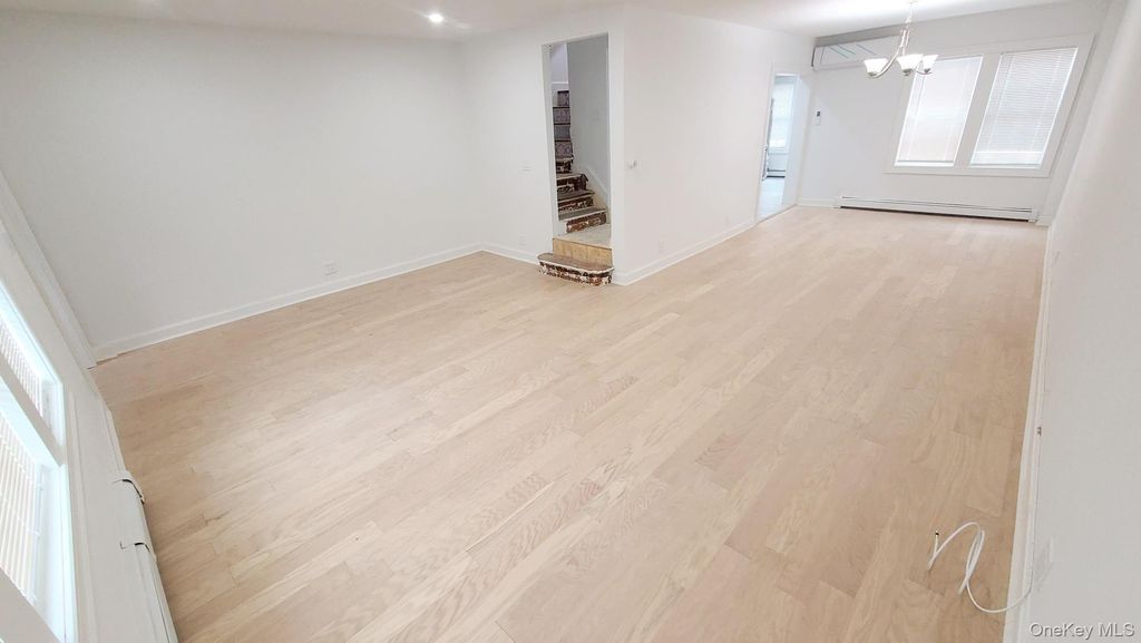 85-40 68th Avenue, Rego Park, NY 11374