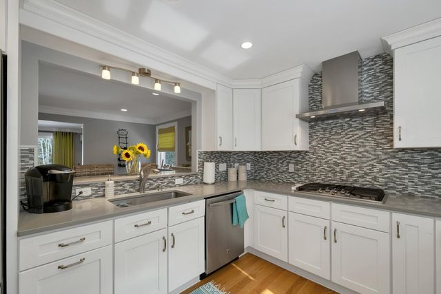 103 Clark Rd Unit 7, Wolfeboro, NH 03894