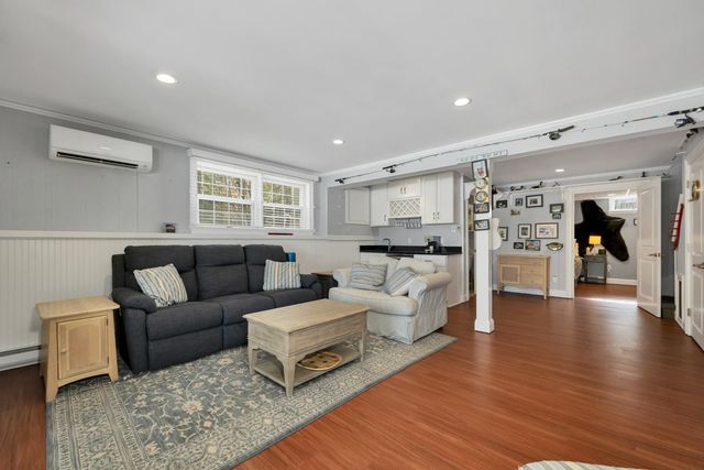 103 Clark Rd Unit 7, Wolfeboro, NH 03894