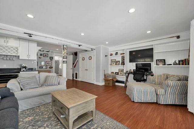 103 Clark Rd Unit 7, Wolfeboro, NH 03894