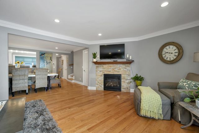 103 Clark Rd Unit 7, Wolfeboro, NH 03894