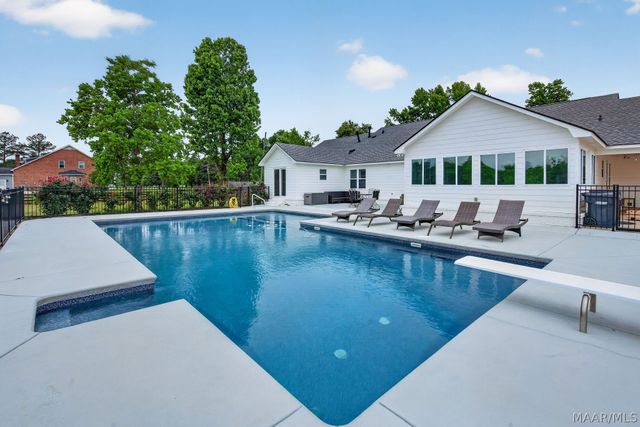 884 MERIWETHER Road, Pike Road, AL 36064