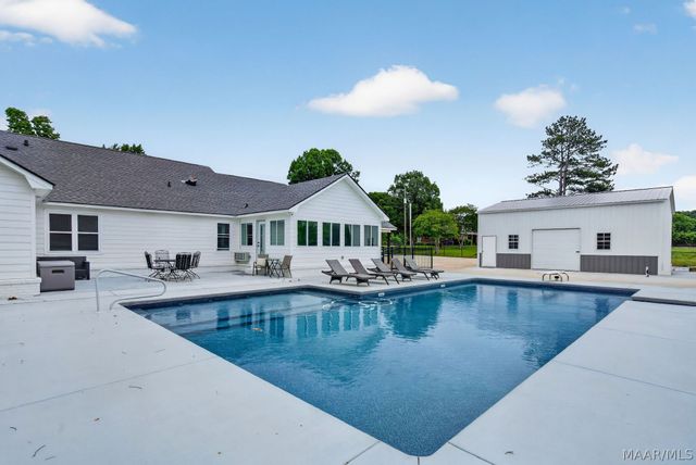 884 MERIWETHER Road, Pike Road, AL 36064