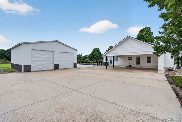 884 MERIWETHER Road, Pike Road, AL 36064
