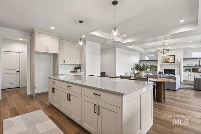 6807 S Messner Way, Meridian, ID 83642