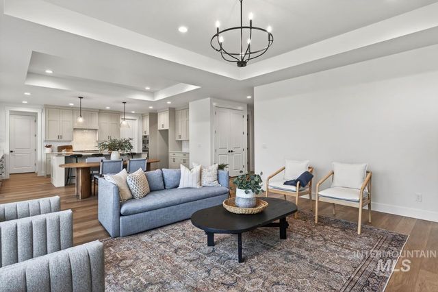 6807 S Messner Way, Meridian, ID 83642