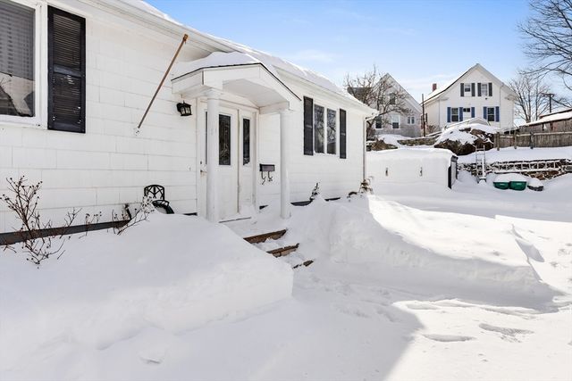 24 Lily Street, Lynn, MA 01902