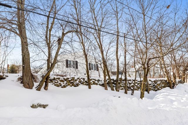 24 Lily Street, Lynn, MA 01902