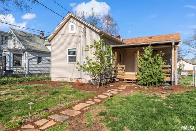 1621 N 8TH Street, Springfield, IL 62702