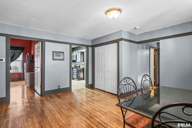 1621 N 8TH Street, Springfield, IL 62702