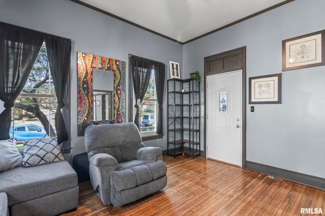 1621 N 8TH Street, Springfield, IL 62702