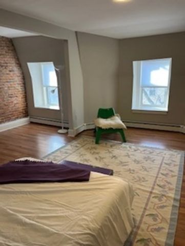 190 I Street, Boston, MA 02127