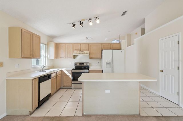 1942 MONKTON ROAD, Orlando, FL 32837