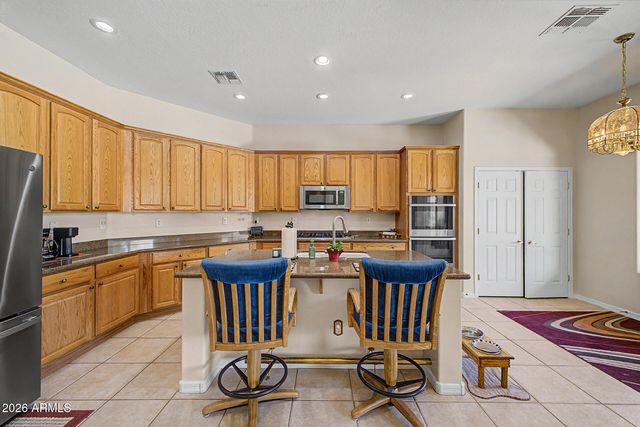 2026 W HIDDEN TREASURE Way, Phoenix, AZ 85086