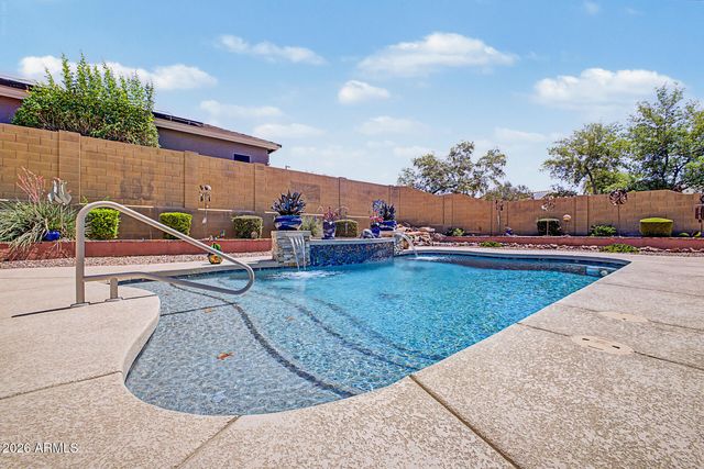 2026 W HIDDEN TREASURE Way, Phoenix, AZ 85086
