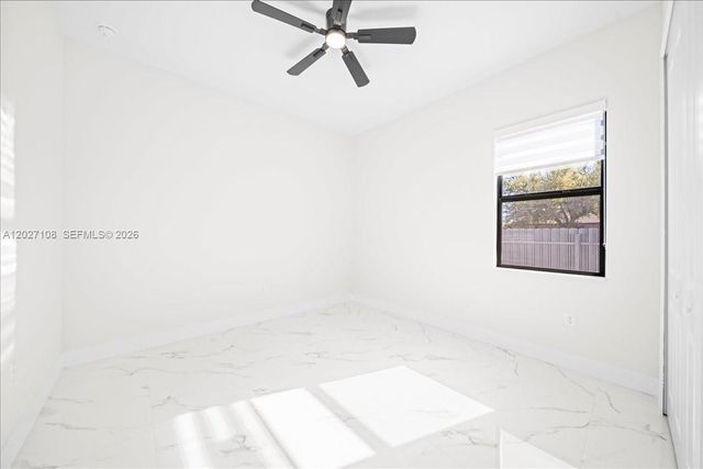 1226 NE 5TH PL, Cape Coral, FL 33909