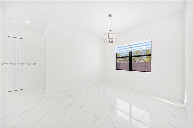 1226 NE 5TH PL, Cape Coral, FL 33909