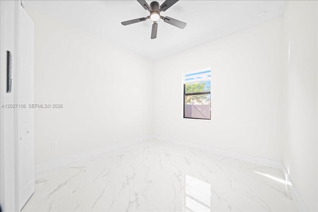 1226 NE 5TH PL, Cape Coral, FL 33909