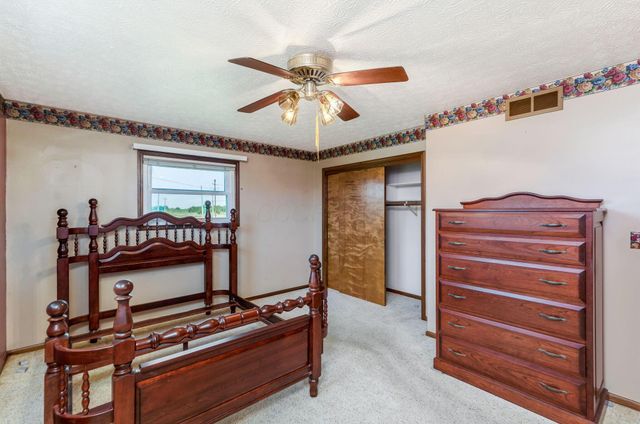 9672 Schoolhouse Road NW, Canal Winchester, OH 43110