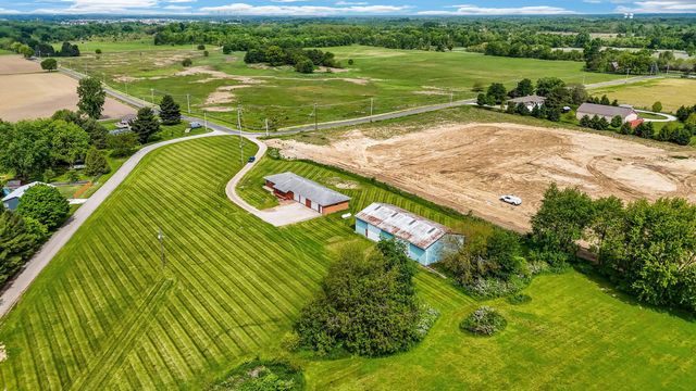 9672 Schoolhouse Road NW, Canal Winchester, OH 43110