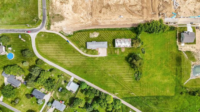9672 Schoolhouse Road NW, Canal Winchester, OH 43110