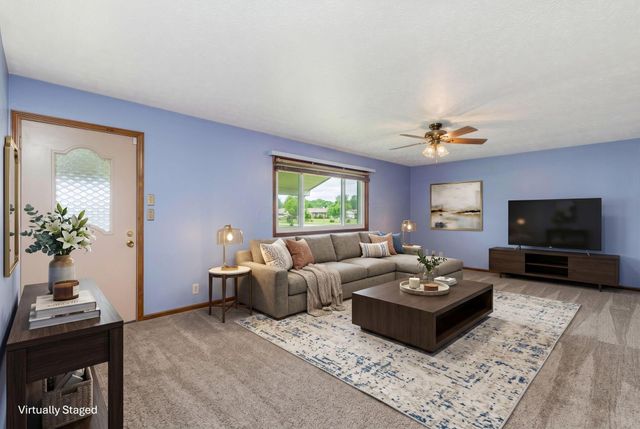 9672 Schoolhouse Road NW, Canal Winchester, OH 43110
