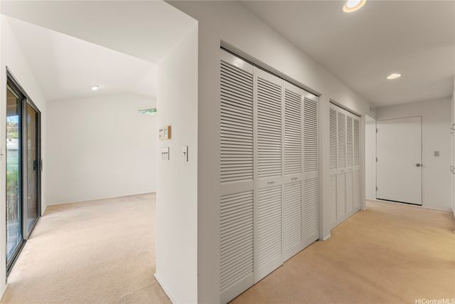 1214 Nehoa Street A, Honolulu, HI 96822