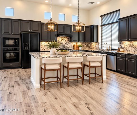1709 W Moody Trail, Phoenix, AZ 85041