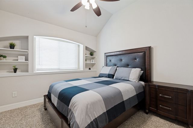 902 Lyndhurst Drive, Anna, TX 75409