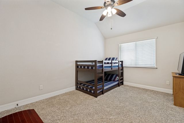 902 Lyndhurst Drive, Anna, TX 75409
