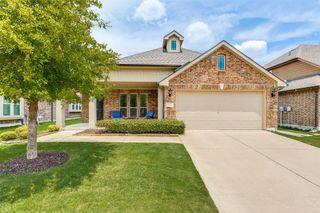 902 Lyndhurst Drive, Anna, TX 75409
