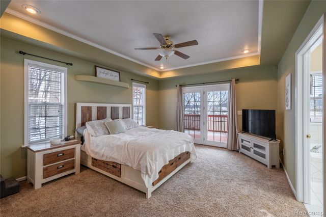 4204 Pavilion Court, Fenton, MI 48430