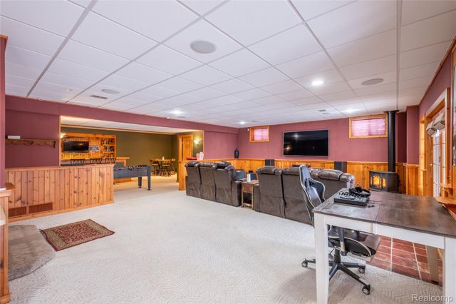 4204 Pavilion Court, Fenton, MI 48430