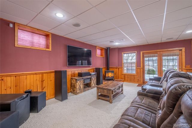 4204 Pavilion Court, Fenton, MI 48430