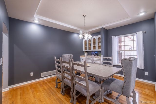 4204 Pavilion Court, Fenton, MI 48430