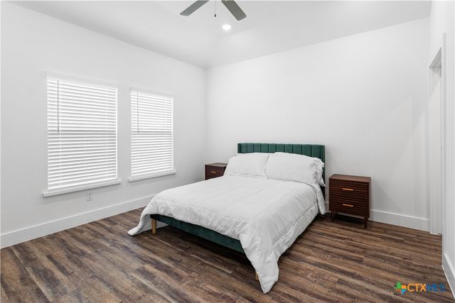 314 Cardinal Drive, Port Lavaca, TX 77979