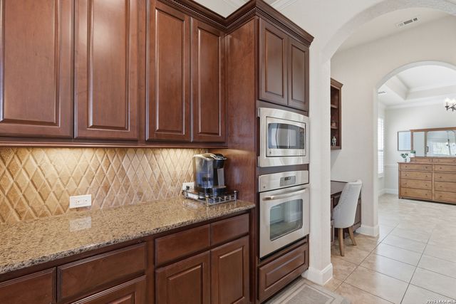 9718 Rosemire, San Antonio, TX 78254