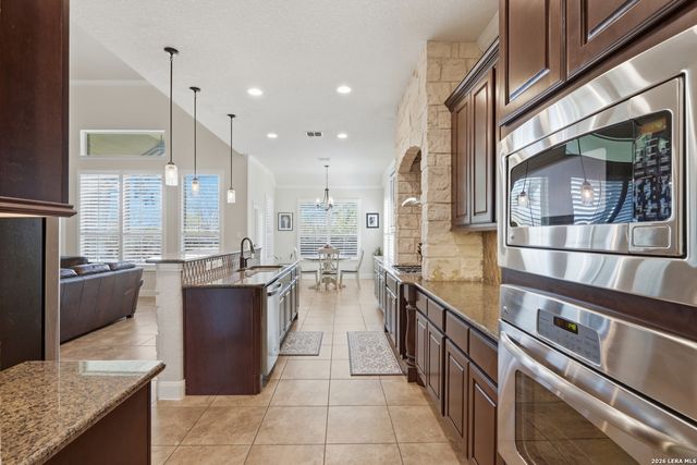 9718 Rosemire, San Antonio, TX 78254