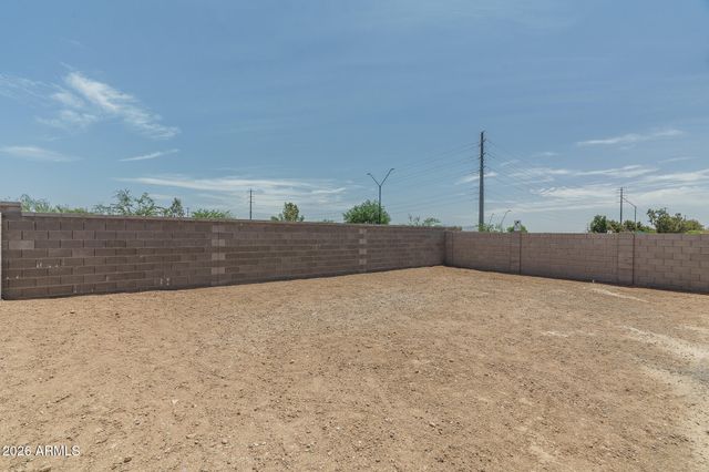 4165 N 187th Drive, Litchfield Park, AZ 85340