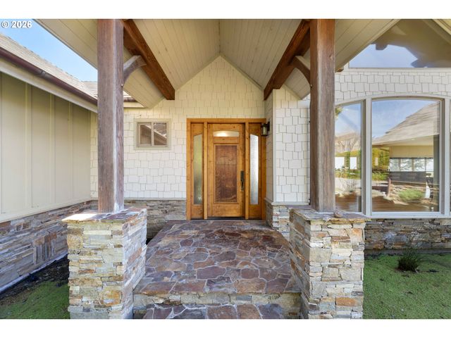 201 Allen Lane, Brookings, OR 97415