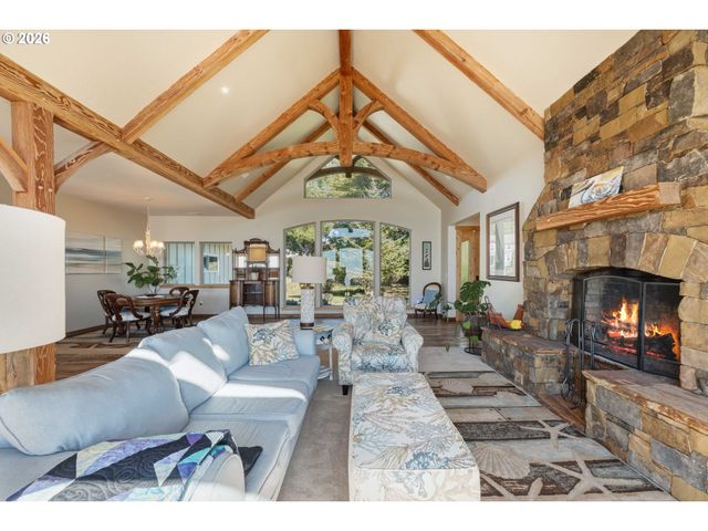 201 Allen Lane, Brookings, OR 97415